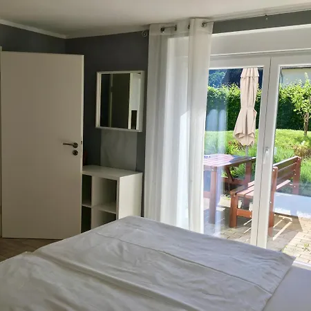 Ferienweingut Matthias Loewen Appartement Detzem Buitenkant foto