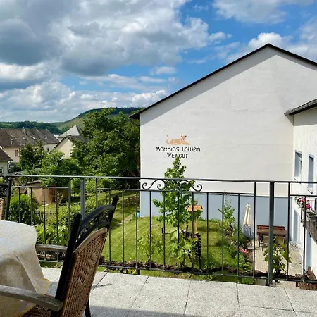 Ferienweingut Matthias Loewen Appartement Detzem Buitenkant foto
