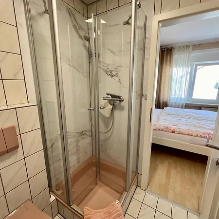 Ferienweingut Matthias Loewen Appartement Detzem Buitenkant foto