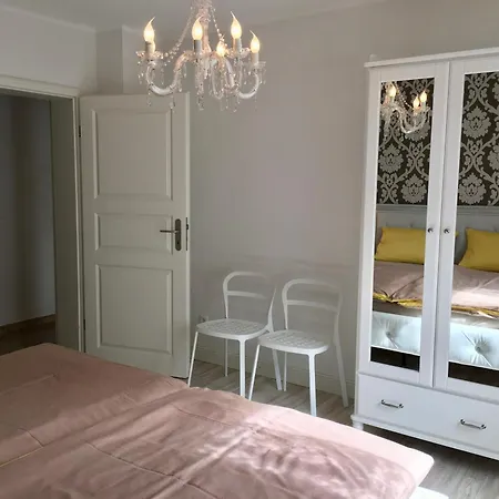 Ferienweingut Matthias Loewen Appartement Detzem Buitenkant foto