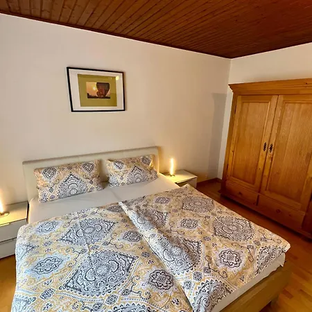 Ferienweingut Matthias Loewen Appartement Detzem Buitenkant foto
