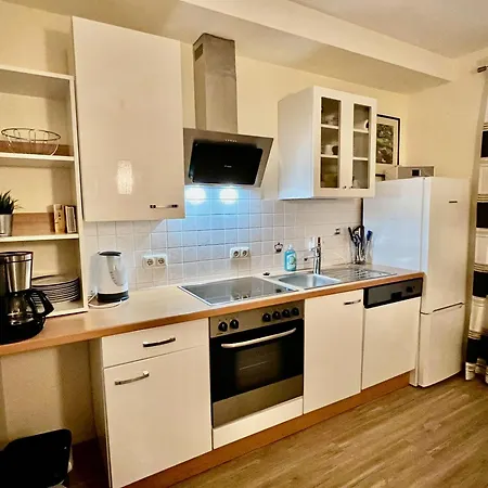 Ferienweingut Matthias Loewen Appartement Detzem Buitenkant foto