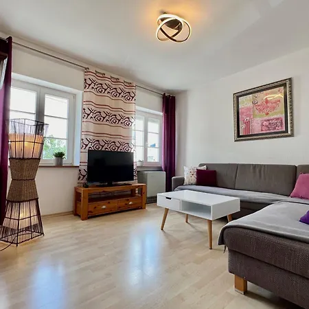 Ferienweingut Matthias Loewen Appartement Detzem Buitenkant foto