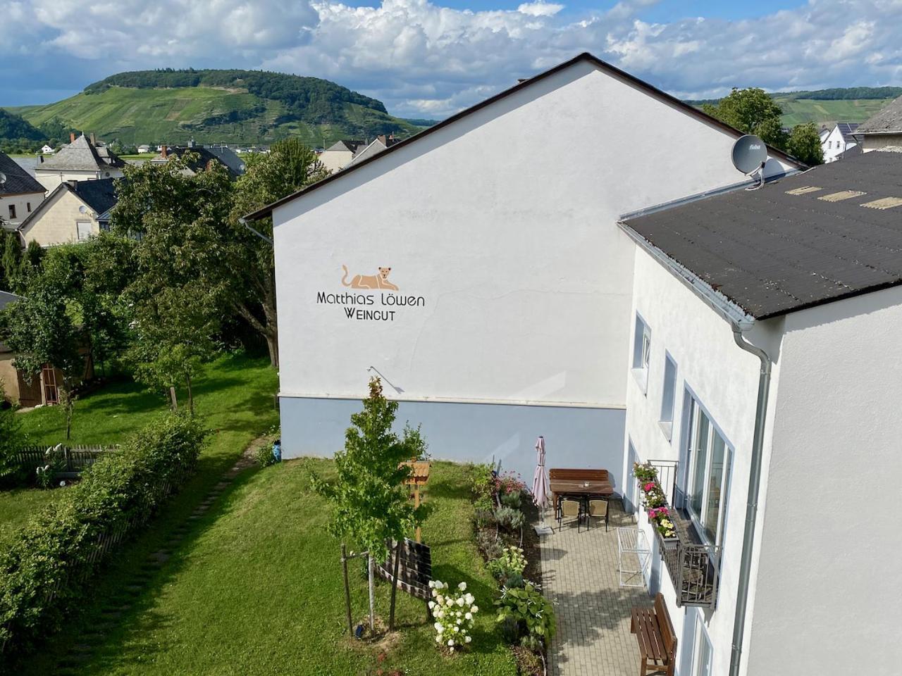 Appartement Ferienweingut Matthias Loewen *