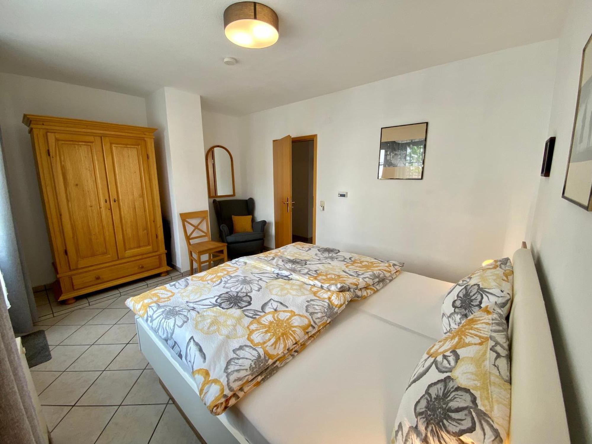 Appartement Ferienweingut Matthias Loewen *